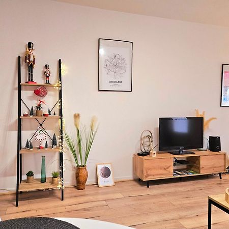 Appartement Cosy Proche Gare - Fibre Optique Et Parking Angoulême Екстериор снимка