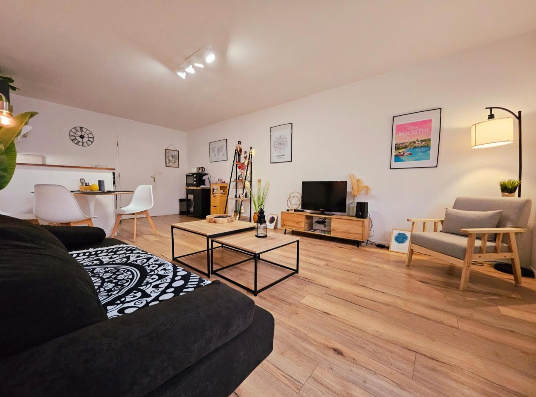 Appartement Cosy Proche Gare - Fibre Optique Et Parking Angoulême Екстериор снимка